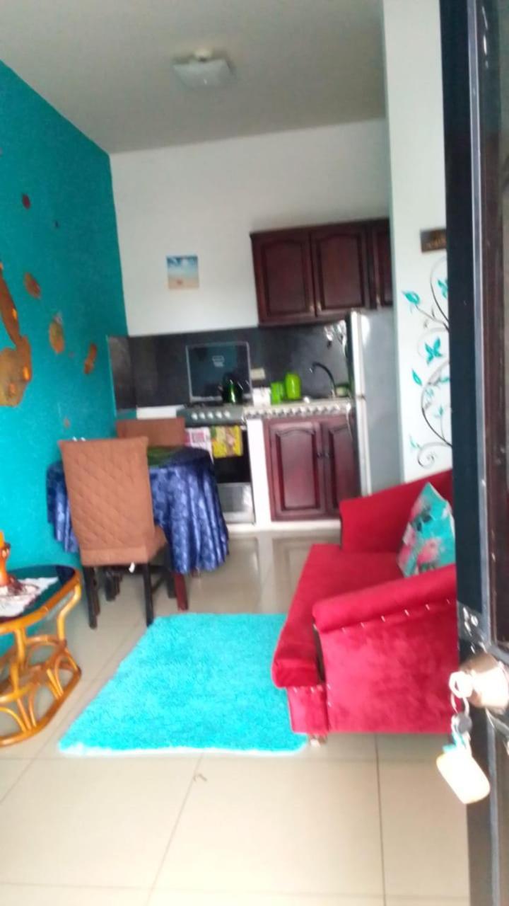 Suite Galarous Island 푸에르토아요라 외부 사진